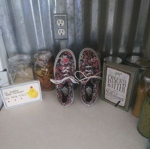 Vans Off The Wall Floral Pattern Sneakers